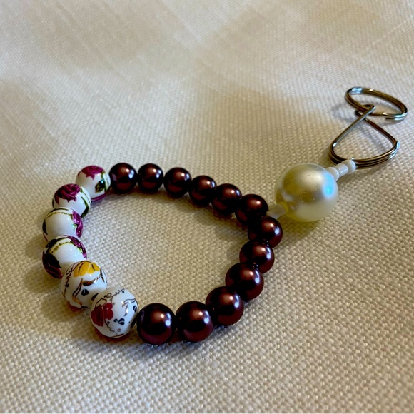 Wristlet Keychain - Picture 6 of 8